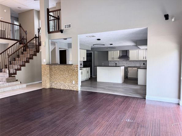 6315 Via Espana Drive, Houston TX 77083