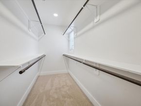 10902 BURGOYNE Road, Houston TX 77042