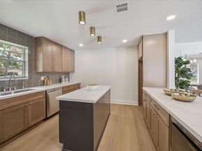 10902 BURGOYNE Road, Houston TX 77042