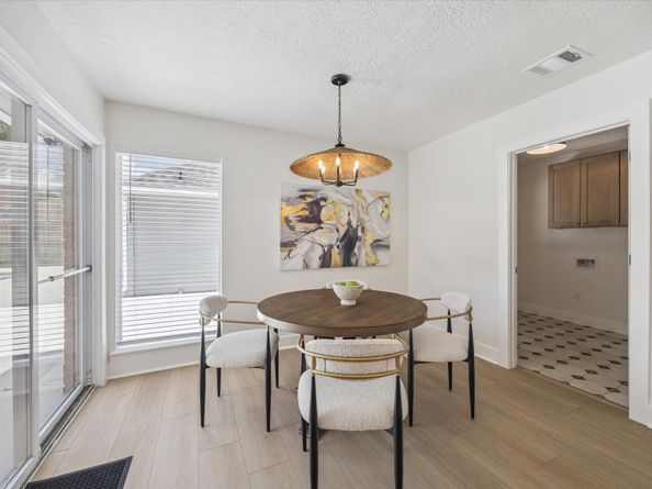 10902 BURGOYNE Road, Houston TX 77042