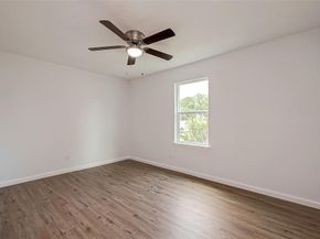 4702 Majestic Street, Houston TX 77026