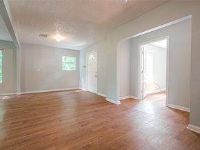 4810 Carmen Street, Houston TX 77033