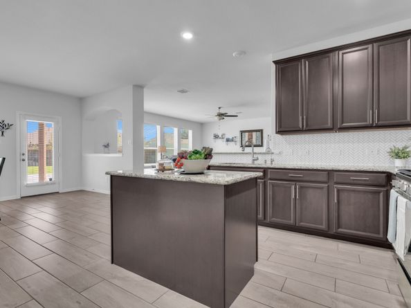 21550 Reserve Hill Lane, Tomball TX 77377