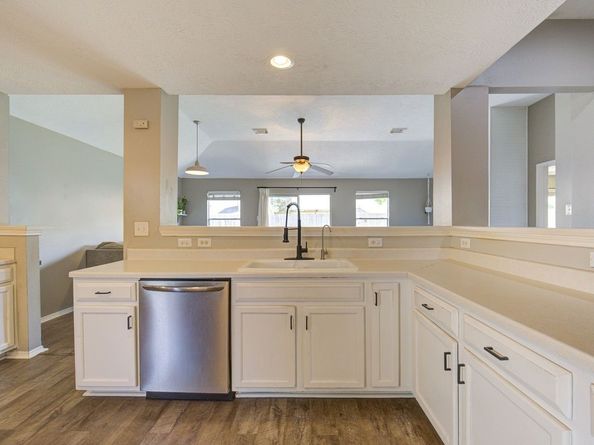 16923 Lighthouse View Drive, Friendswood TX 77546