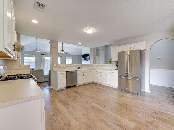 16923 Lighthouse View Drive, Friendswood TX 77546
