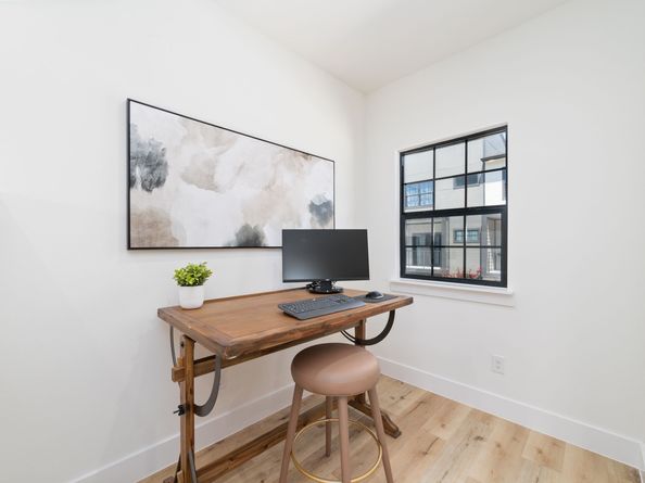 11932 S Hoa Sen Circle, Houston TX 77072