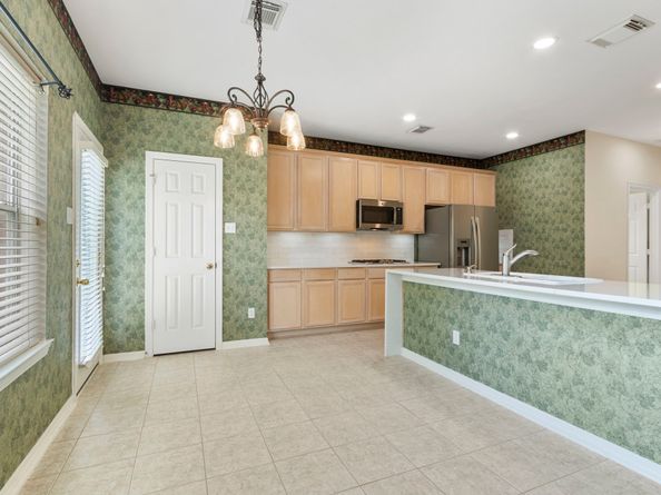 1018 Bringewood Chase Drive, Spring TX 77379