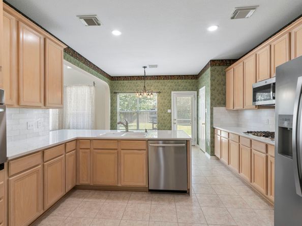 1018 Bringewood Chase Drive, Spring TX 77379