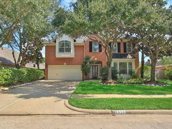 1018 Bringewood Chase Drive