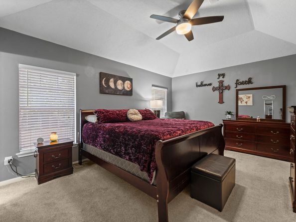 94 Rockridge Drive, The Woodlands TX 77381