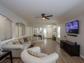 4106 Falvel Shadow Creek Drive, Spring TX 77388