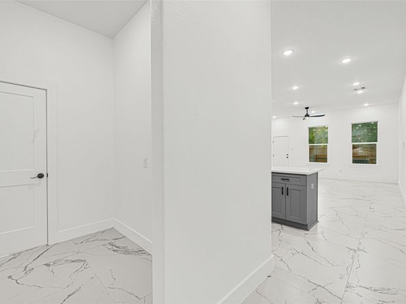 9312 Waller Street, Houston TX 77012