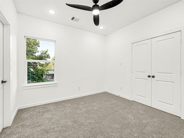9312 Waller Street, Houston TX 77012