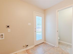 5938 Theall Road, Houston TX 77066