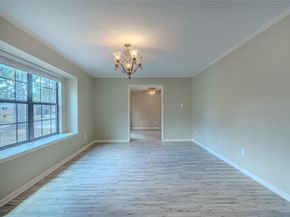 5938 Theall Road, Houston TX 77066