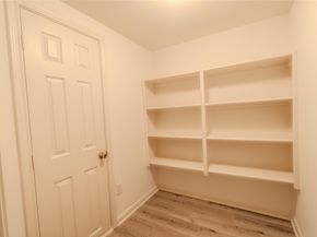 5938 Theall Road, Houston TX 77066