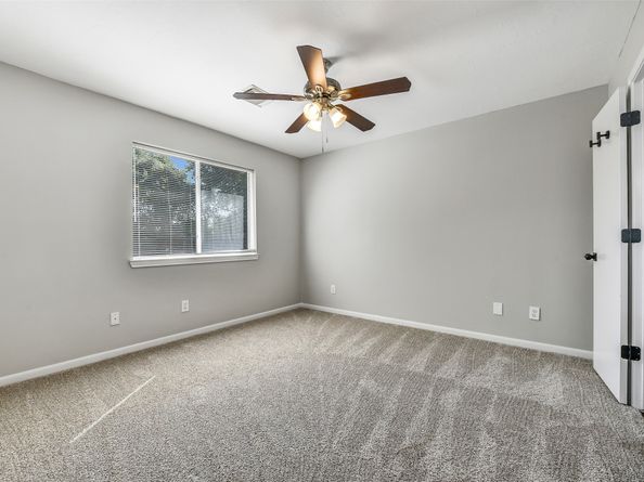 4726 Fairgreen Lane, Houston TX 77048