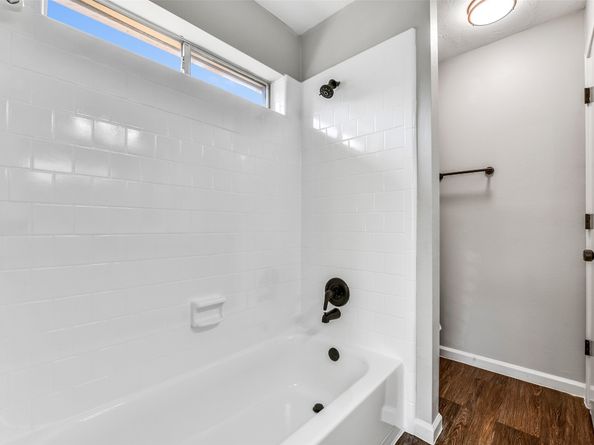 4726 Fairgreen Lane, Houston TX 77048
