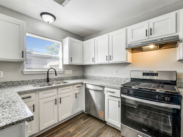 4726 Fairgreen Lane, Houston TX 77048