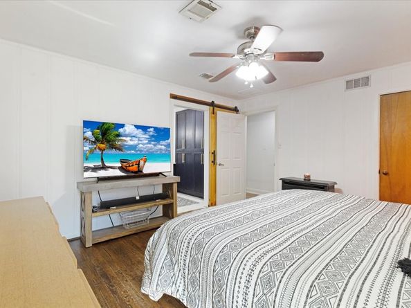 8543 Chalcos Drive, Houston TX 77017