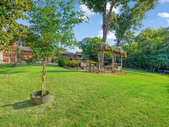 8543 Chalcos Drive, Houston TX 77017