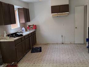 8133 Count Street, Houston TX 77028