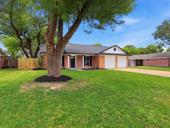 371 Sulky Trail Street, Houston TX 77060