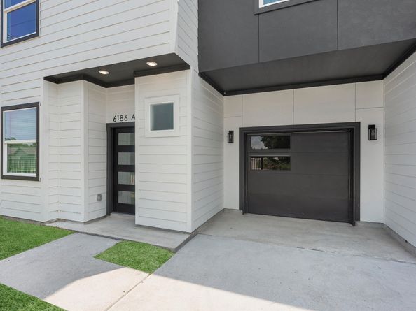 6186 Eastland Street A/B, Houston TX 77028