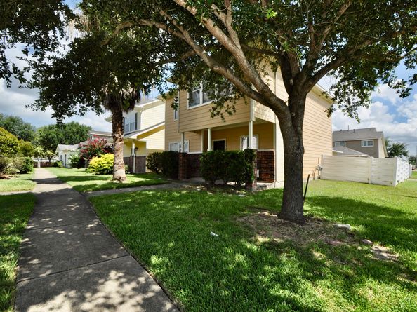 11750 Jelicoe Drive, Houston TX 77047
