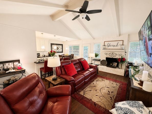 13826 Lantern Lane, Houston TX 77015