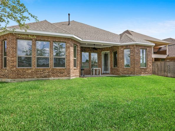 50 Wyatt Oaks Drive, The Woodlands TX 77375