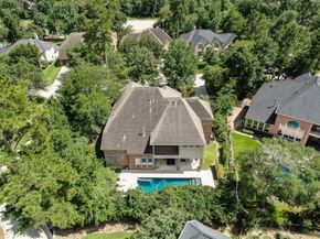 90 Player Oaks Place, The Woodlands TX 77382