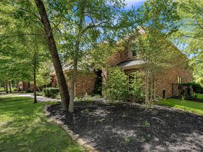90 Player Oaks Place, The Woodlands TX 77382