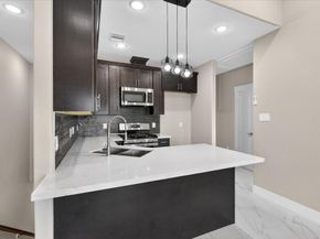 3434 Sunbeam Street A, Houston TX 77051