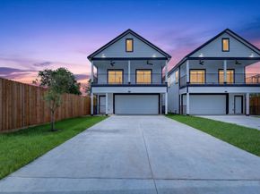 3434 Sunbeam Street A, Houston TX 77051