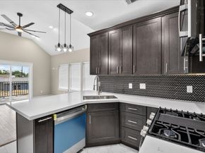 3434 Sunbeam Street A, Houston TX 77051
