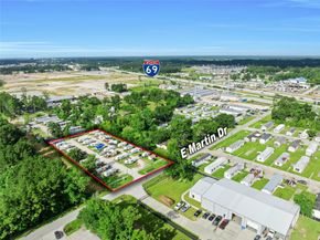 21868 E Martin Drive, Porter TX 77365