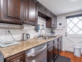 12633 Memorial Drive 236, Houston TX 77024