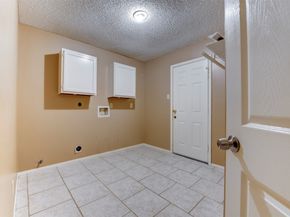 1906 Woodhue Drive, Houston TX 77386