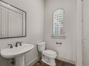 5008 Schuler Street, Houston TX 77007