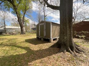 8902 Kentshire Drive, Houston TX 77078