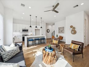 7702 Sky Dweller Drive, Houston TX 77055
