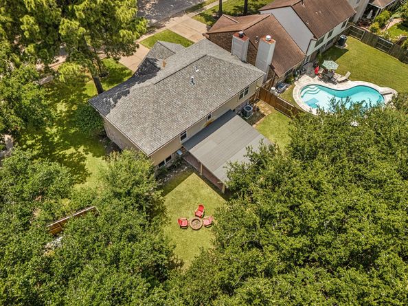 8322 Hot Springs Drive, Houston TX 77095