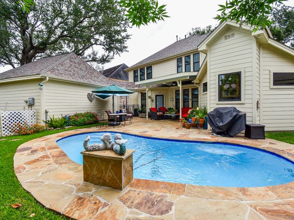 1023 Cardinal Avenue, Sugar Land TX 77478