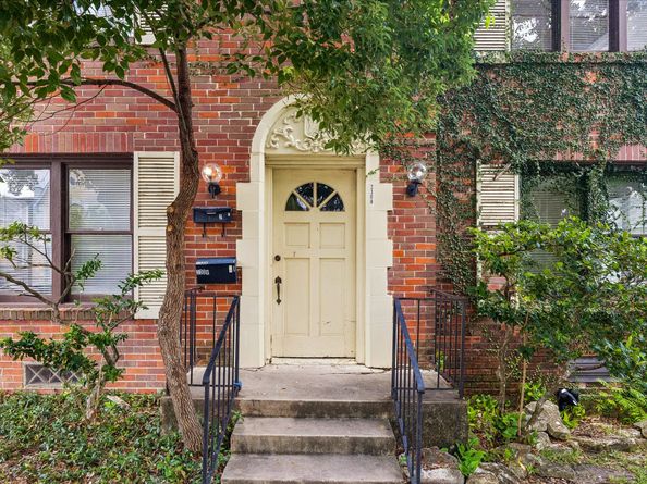 2308 Mcclendon Street, Houston TX 77030