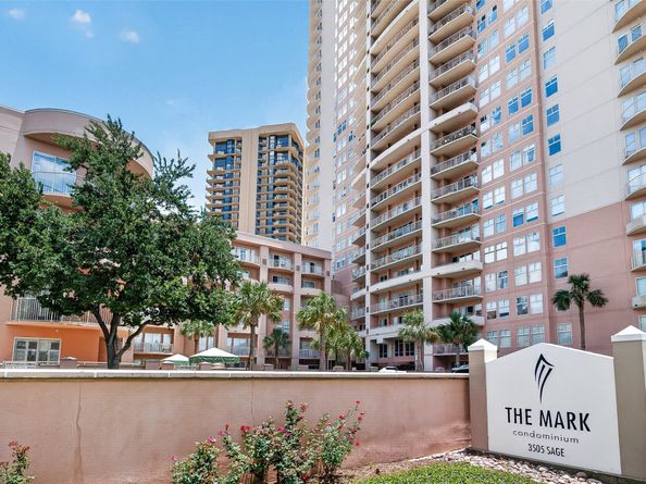 3505 Sage 115, Houston TX 77056