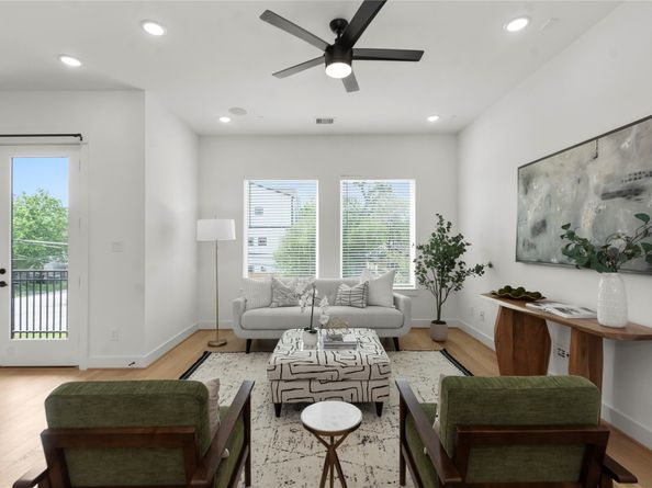3013 Nagle Street, Houston TX 77004