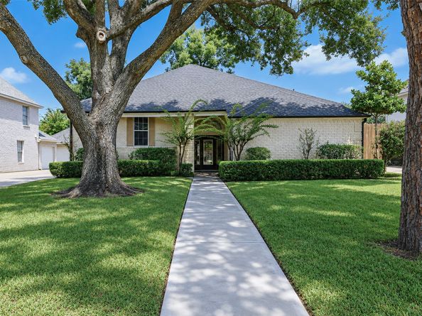 1311 Shillington Drive, Katy TX 77450