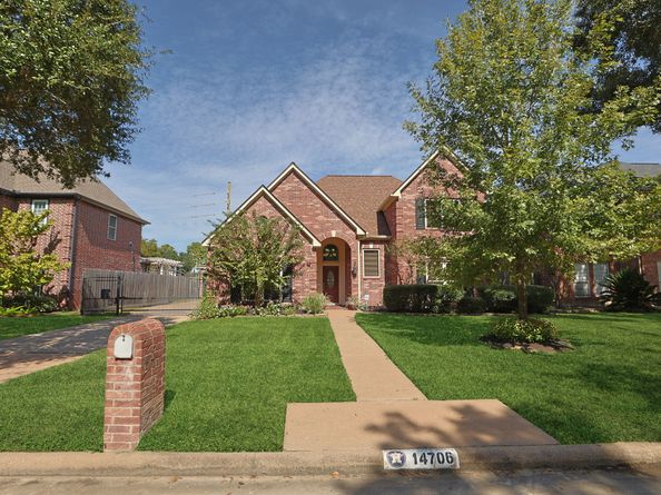 14706 Rio Pinar Drive, Houston TX 77095