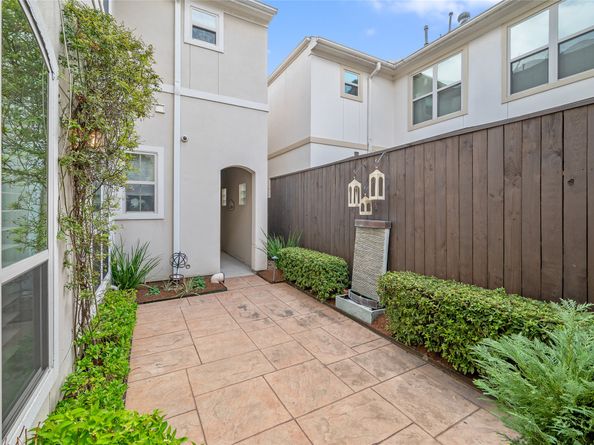 1339 Afton Street, Houston TX 77055